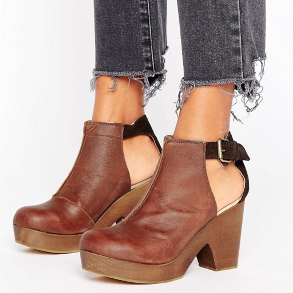 Free People Amber Orchard Clog